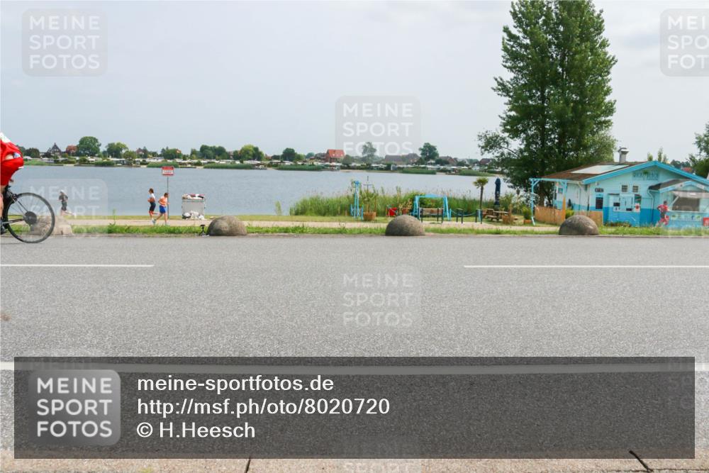 21.06.2025 - 27. Vierlanden-Triathlon H.Heesch http://msf.ph/oto/8020720 15.06.2025 12:04:21 Radfahren 19, 792, 804, 880, 901, 954 meine-sportfotos.de