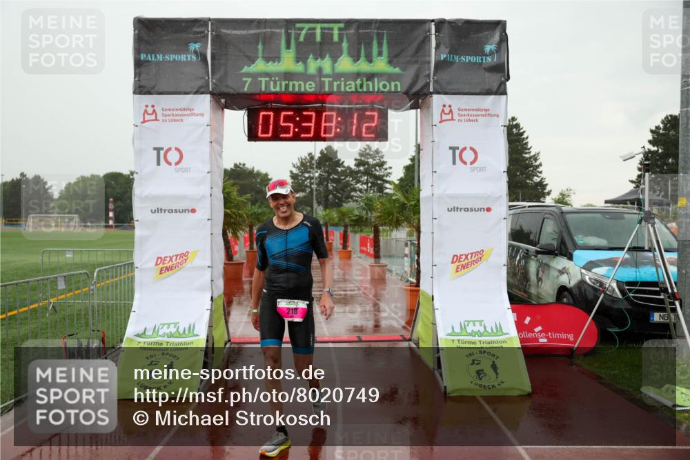 15.06.2025 - 7 Türme Triathlon Michael Strokosch http://msf.ph/oto/8020749 15.06.2025 15:38:11 Ziel 218 meine-sportfotos.de