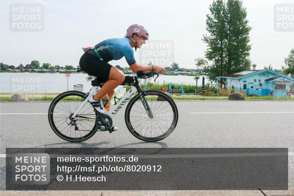 15.06.2025 - 27. Vierlanden-Triathlon H.Heesch http://msf.ph/oto/8020912 15.06.2025 09:51:22 Radfahren 204 meine-sportfotos.de