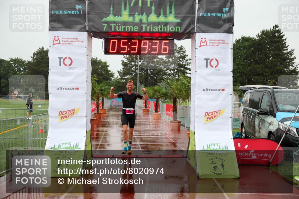 15.06.2025 - 7 Türme Triathlon Michael Strokosch http://msf.ph/oto/8020974 15.06.2025 15:39:36 Ziel 228 meine-sportfotos.de