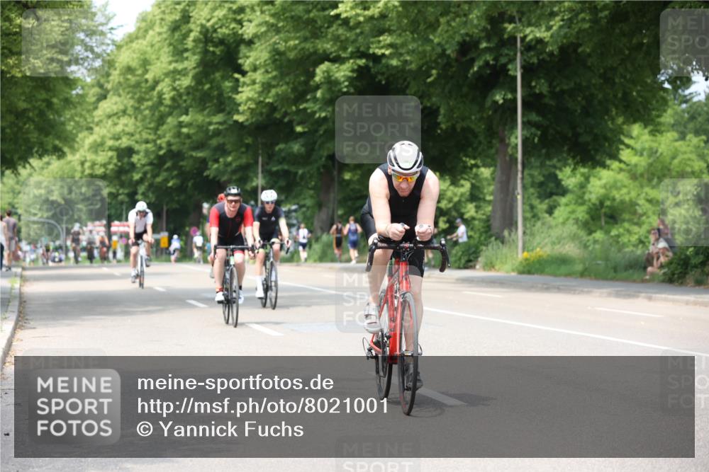 15.06.2025 - 7 Türme Triathlon Yannick Fuchs http://msf.ph/oto/8021001 15.06.2025 13:33:17 Radfahren 192, 378, 895, 989, 1136 meine-sportfotos.de
