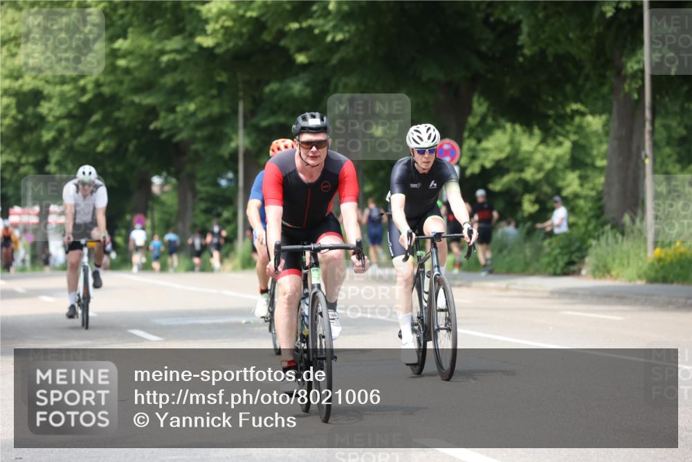 15.06.2025 - 7 Türme Triathlon Yannick Fuchs http://msf.ph/oto/8021006 15.06.2025 13:33:18 Radfahren 192, 378, 895, 989, 1136, 1144 meine-sportfotos.de