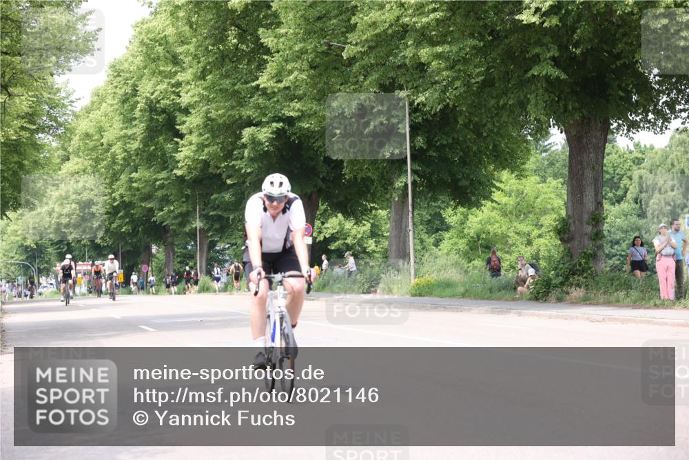 15.06.2025 - 7 Türme Triathlon Yannick Fuchs http://msf.ph/oto/8021146 15.06.2025 13:33:20 Radfahren 192, 378, 774, 775, 895, 956, 1136, 1144 meine-sportfotos.de