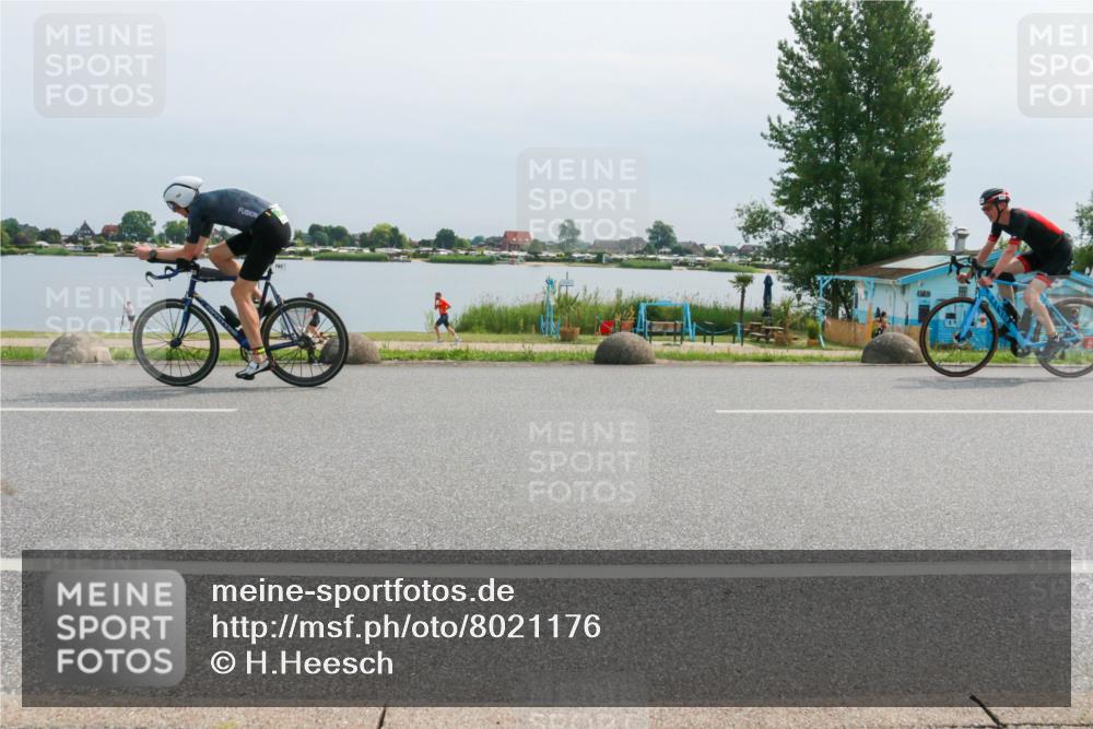 15.06.2025 - 27. Vierlanden-Triathlon H.Heesch http://msf.ph/oto/8021176 15.06.2025 11:16:39 Radfahren 204, 478, 797, 828, 953 meine-sportfotos.de