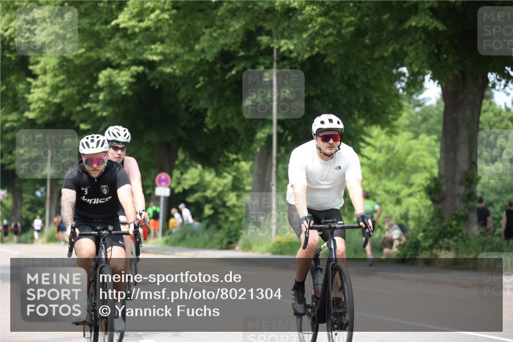 15.06.2025 - 7 Türme Triathlon Yannick Fuchs http://msf.ph/oto/8021304 15.06.2025 13:33:25 Radfahren 774, 775, 797, 956, 1144 meine-sportfotos.de