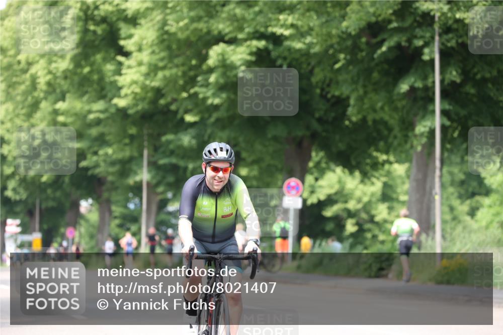 15.06.2025 - 7 Türme Triathlon Yannick Fuchs http://msf.ph/oto/8021407 15.06.2025 13:33:29 Radfahren 534, 774, 775, 797, 956 meine-sportfotos.de