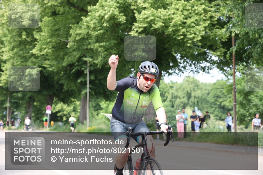 15.06.2025 - 7 Türme Triathlon Yannick Fuchs http://msf.ph/oto/8021501 15.06.2025 13:33:29 Radfahren 534, 774, 775, 797, 956 meine-sportfotos.de