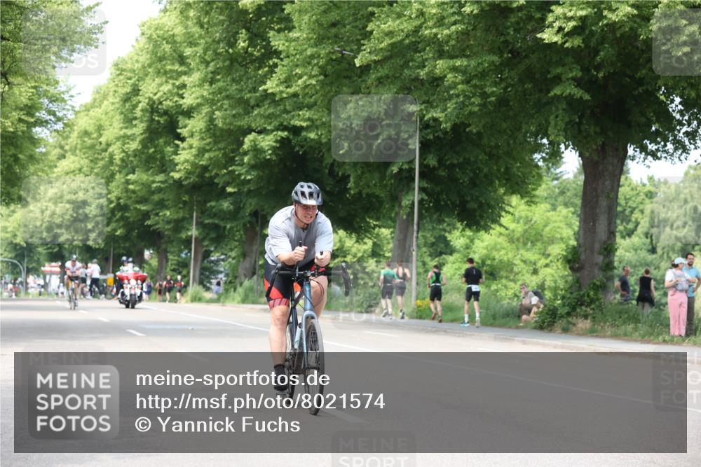 15.06.2025 - 7 Türme Triathlon Yannick Fuchs http://msf.ph/oto/8021574 15.06.2025 13:33:33 Radfahren 534, 889 meine-sportfotos.de