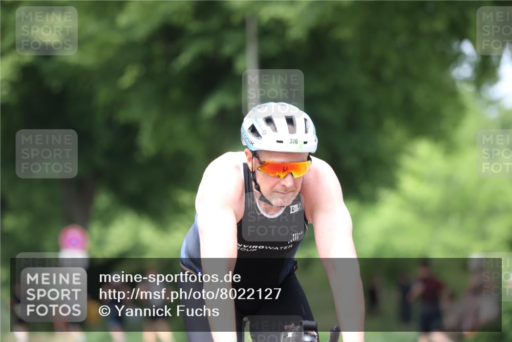 15.06.2025 - 7 Türme Triathlon Yannick Fuchs http://msf.ph/oto/8022127 15.06.2025 13:34:03 Radfahren 376, 926, 1180 meine-sportfotos.de
