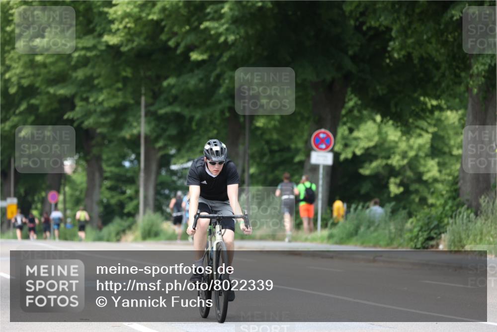 15.06.2025 - 7 Türme Triathlon Yannick Fuchs http://msf.ph/oto/8022339 15.06.2025 13:34:34 Radfahren 196, 910 meine-sportfotos.de