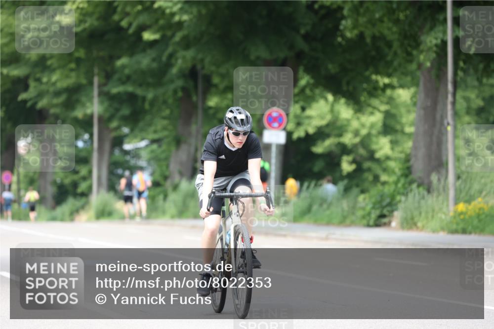 15.06.2025 - 7 Türme Triathlon Yannick Fuchs http://msf.ph/oto/8022353 15.06.2025 13:34:34 Radfahren 196, 910 meine-sportfotos.de