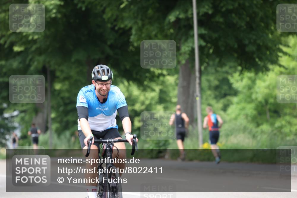 15.06.2025 - 7 Türme Triathlon Yannick Fuchs http://msf.ph/oto/8022411 15.06.2025 13:34:38 Radfahren  meine-sportfotos.de
