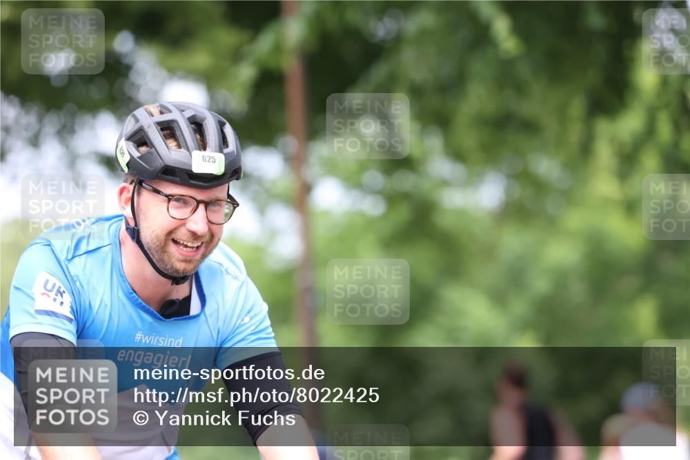 15.06.2025 - 7 Türme Triathlon Yannick Fuchs http://msf.ph/oto/8022425 15.06.2025 13:34:39 Radfahren  meine-sportfotos.de