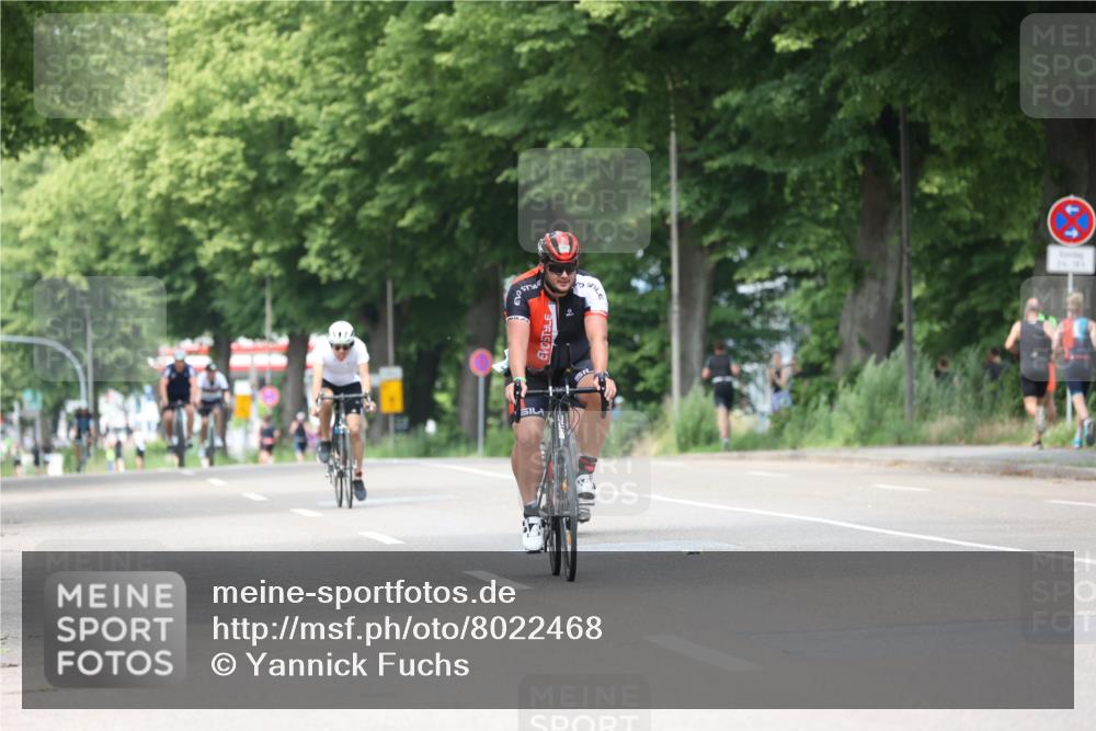 15.06.2025 - 7 Türme Triathlon Yannick Fuchs http://msf.ph/oto/8022468 15.06.2025 13:34:44 Radfahren  meine-sportfotos.de