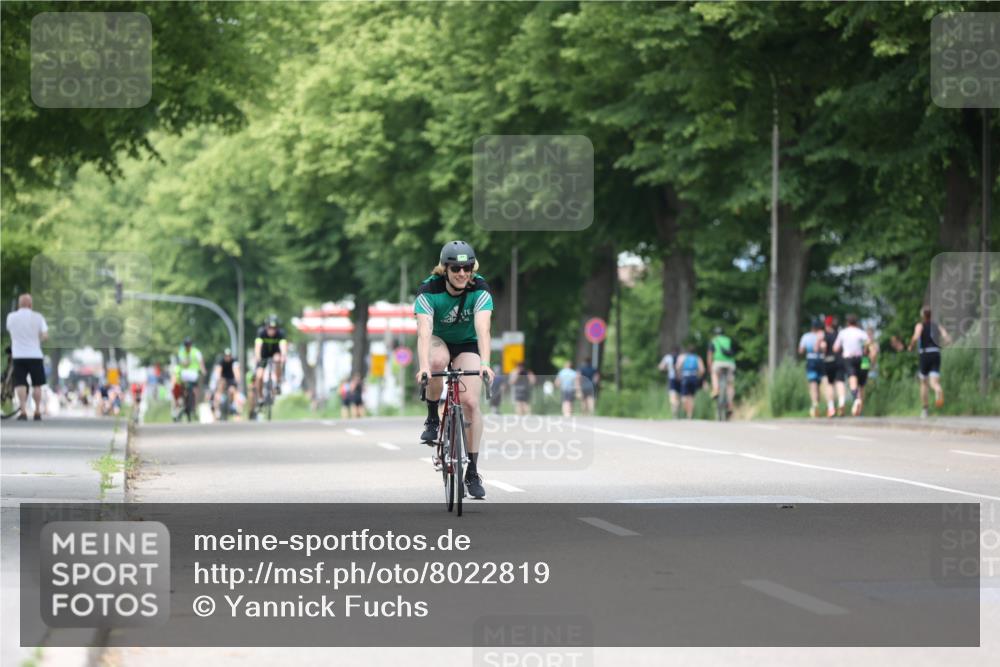 15.06.2025 - 7 Türme Triathlon Yannick Fuchs http://msf.ph/oto/8022819 15.06.2025 13:35:24 Radfahren  meine-sportfotos.de