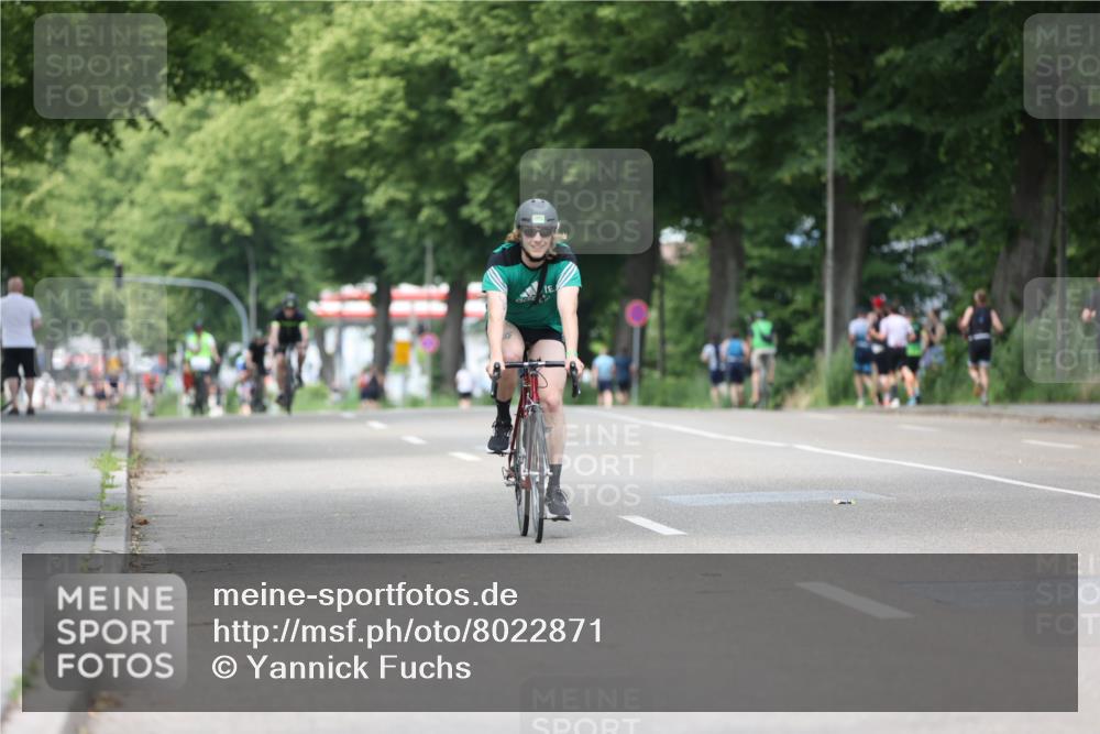 15.06.2025 - 7 Türme Triathlon Yannick Fuchs http://msf.ph/oto/8022871 15.06.2025 13:35:25 Radfahren 899 meine-sportfotos.de