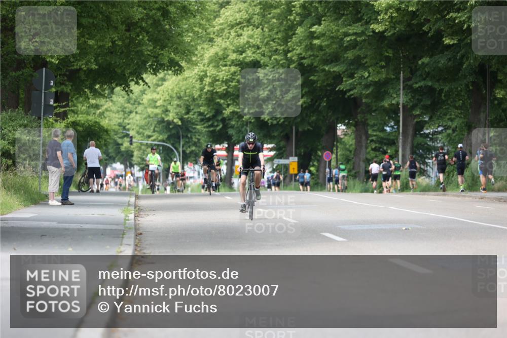 15.06.2025 - 7 Türme Triathlon Yannick Fuchs http://msf.ph/oto/8023007 15.06.2025 13:35:29 Radfahren 899, 1025, 1097 meine-sportfotos.de