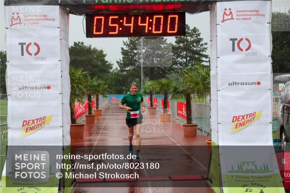 15.06.2025 - 7 Türme Triathlon Michael Strokosch http://msf.ph/oto/8023180 15.06.2025 15:43:59 Ziel 336 meine-sportfotos.de