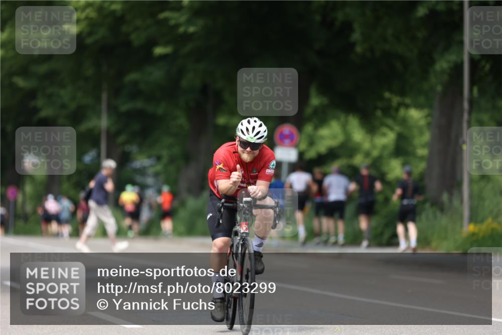 15.06.2025 - 7 Türme Triathlon Yannick Fuchs http://msf.ph/oto/8023299 15.06.2025 13:35:57 Radfahren 302, 1010 meine-sportfotos.de