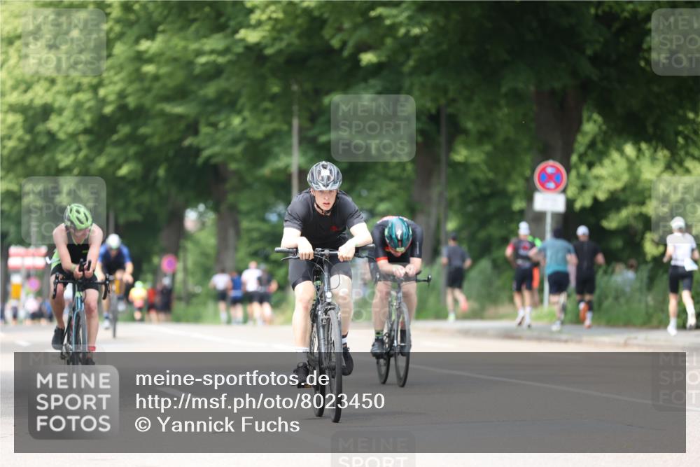 15.06.2025 - 7 Türme Triathlon Yannick Fuchs http://msf.ph/oto/8023450 15.06.2025 13:36:15 Radfahren 464, 1088, 1111, 1134 meine-sportfotos.de