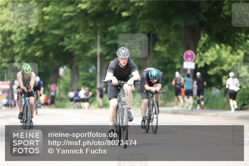 15.06.2025 - 7 Türme Triathlon Yannick Fuchs http://msf.ph/oto/8023474 15.06.2025 13:36:15 Radfahren 464, 1088, 1111, 1134 meine-sportfotos.de