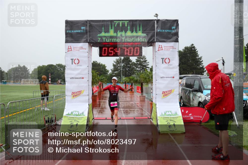15.06.2025 - 7 Türme Triathlon Michael Strokosch http://msf.ph/oto/8023497 15.06.2025 15:47:00 Ziel 243 meine-sportfotos.de