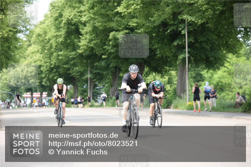 15.06.2025 - 7 Türme Triathlon Yannick Fuchs http://msf.ph/oto/8023521 15.06.2025 13:36:15 Radfahren 464, 1088, 1111, 1134 meine-sportfotos.de