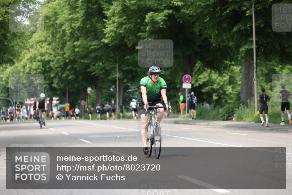 15.06.2025 - 7 Türme Triathlon Yannick Fuchs http://msf.ph/oto/8023720 15.06.2025 13:36:25 Radfahren 424, 503 meine-sportfotos.de