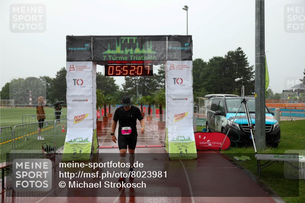 15.06.2025 - 7 Türme Triathlon Michael Strokosch http://msf.ph/oto/8023981 15.06.2025 15:52:07 Ziel 338 meine-sportfotos.de