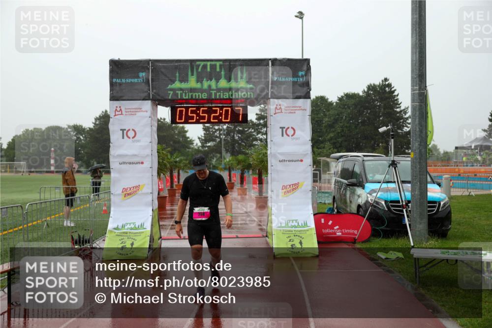 15.06.2025 - 7 Türme Triathlon Michael Strokosch http://msf.ph/oto/8023985 15.06.2025 15:52:07 Ziel 338 meine-sportfotos.de