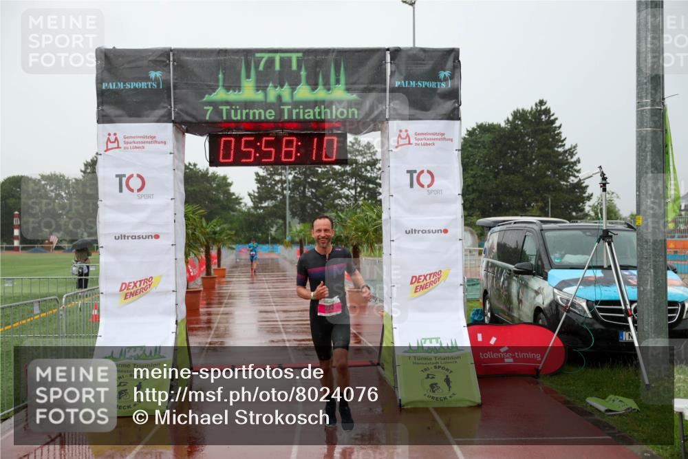 15.06.2025 - 7 Türme Triathlon Michael Strokosch http://msf.ph/oto/8024076 15.06.2025 15:58:10 Ziel 223 meine-sportfotos.de