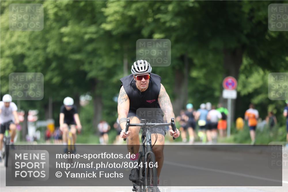 15.06.2025 - 7 Türme Triathlon Yannick Fuchs http://msf.ph/oto/8024164 15.06.2025 13:37:03 Radfahren 1031, 1057, 1127 meine-sportfotos.de