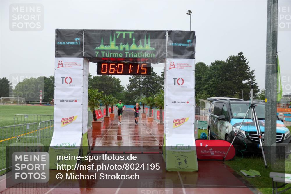 15.06.2025 - 7 Türme Triathlon Michael Strokosch http://msf.ph/oto/8024195 15.06.2025 16:01:14 Ziel  meine-sportfotos.de