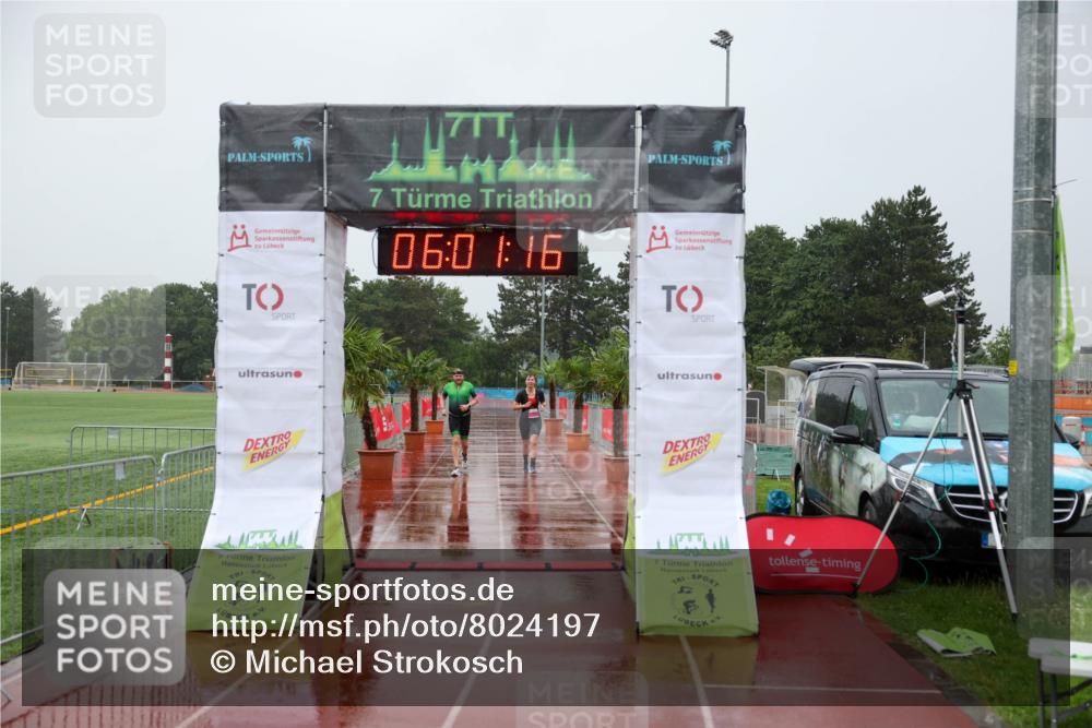 15.06.2025 - 7 Türme Triathlon Michael Strokosch http://msf.ph/oto/8024197 15.06.2025 16:01:16 Ziel 270, 276 meine-sportfotos.de