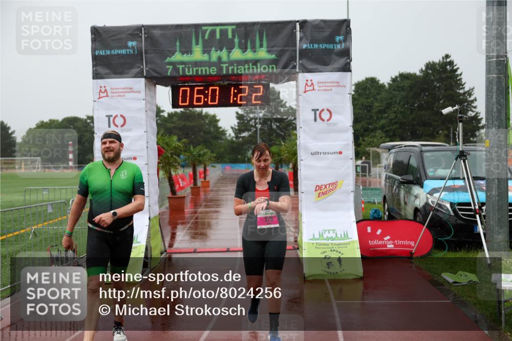 15.06.2025 - 7 Türme Triathlon Michael Strokosch http://msf.ph/oto/8024256 15.06.2025 16:01:22 Ziel 270, 276 meine-sportfotos.de