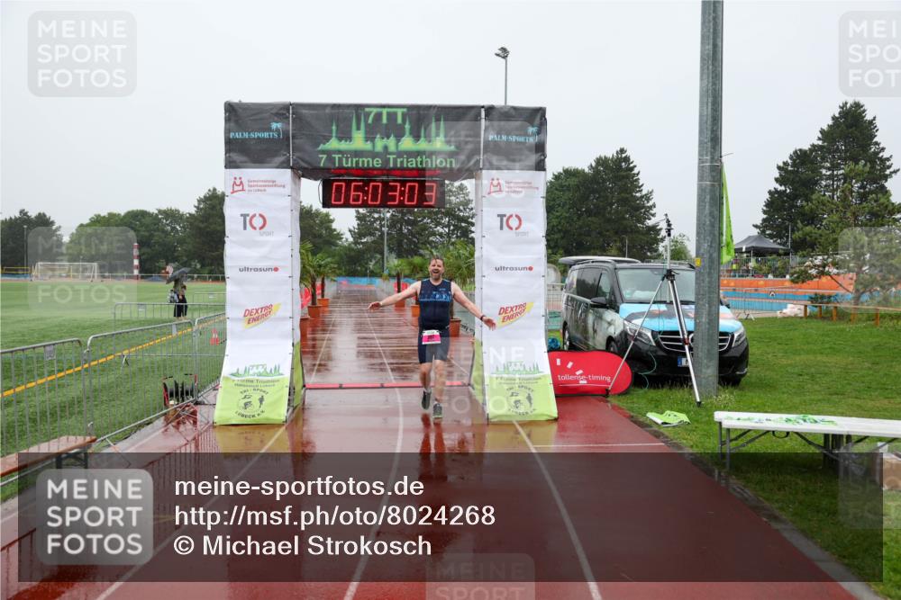 15.06.2025 - 7 Türme Triathlon Michael Strokosch http://msf.ph/oto/8024268 15.06.2025 16:03:03 Ziel 207 meine-sportfotos.de