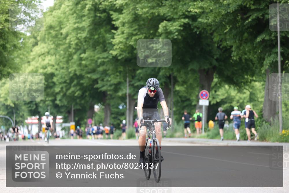 15.06.2025 - 7 Türme Triathlon Yannick Fuchs http://msf.ph/oto/8024437 15.06.2025 13:37:22 Radfahren 237, 469 meine-sportfotos.de