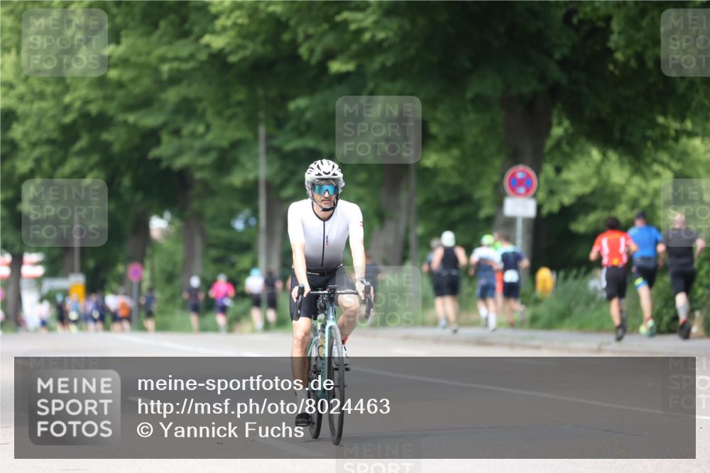 15.06.2025 - 7 Türme Triathlon Yannick Fuchs http://msf.ph/oto/8024463 15.06.2025 13:37:27 Radfahren 237, 522 meine-sportfotos.de