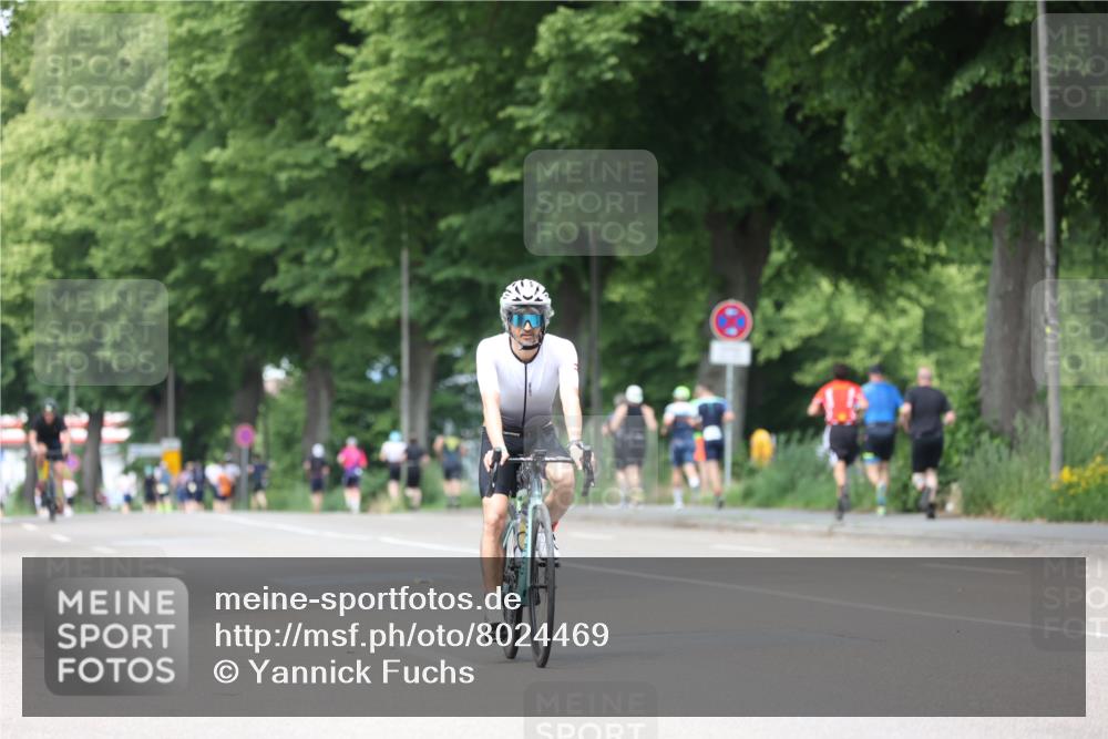 15.06.2025 - 7 Türme Triathlon Yannick Fuchs http://msf.ph/oto/8024469 15.06.2025 13:37:27 Radfahren 237, 522 meine-sportfotos.de