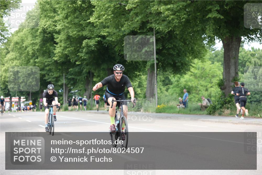 15.06.2025 - 7 Türme Triathlon Yannick Fuchs http://msf.ph/oto/8024507 15.06.2025 13:37:32 Radfahren 237, 522 meine-sportfotos.de