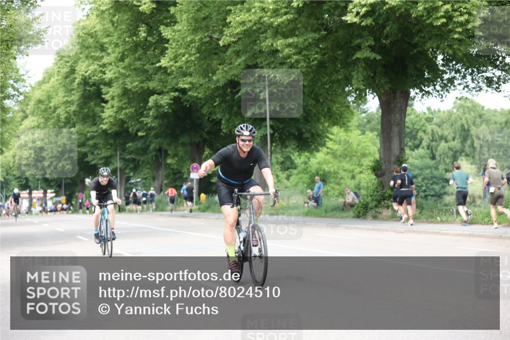 15.06.2025 - 7 Türme Triathlon Yannick Fuchs http://msf.ph/oto/8024510 15.06.2025 13:37:32 Radfahren 237, 522 meine-sportfotos.de