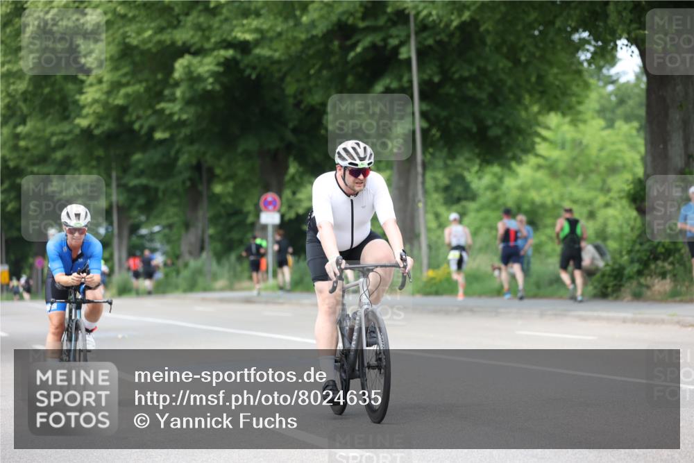 15.06.2025 - 7 Türme Triathlon Yannick Fuchs http://msf.ph/oto/8024635 15.06.2025 13:37:42 Radfahren 427, 587 meine-sportfotos.de