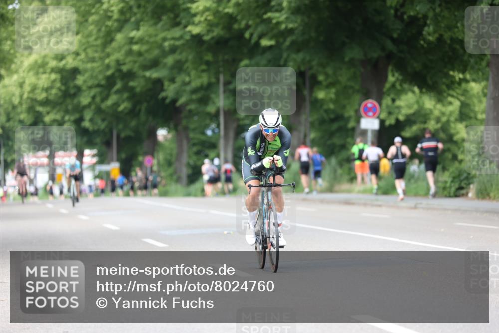 15.06.2025 - 7 Türme Triathlon Yannick Fuchs http://msf.ph/oto/8024760 15.06.2025 13:38:04 Radfahren 544, 812, 944 meine-sportfotos.de
