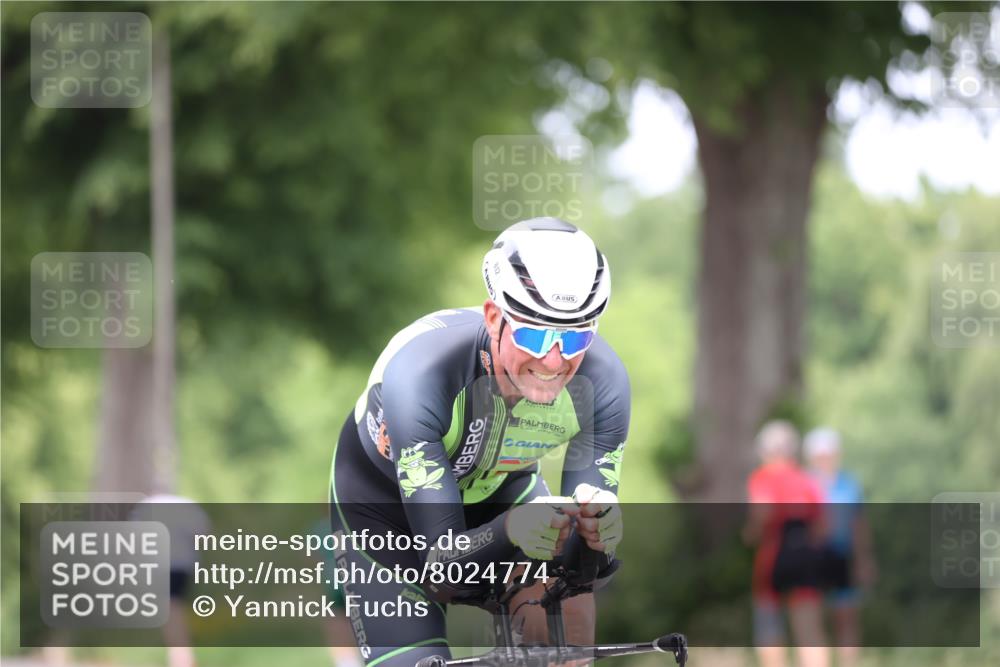 15.06.2025 - 7 Türme Triathlon Yannick Fuchs http://msf.ph/oto/8024774 15.06.2025 13:38:05 Radfahren 544, 812, 944 meine-sportfotos.de