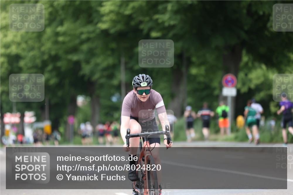 15.06.2025 - 7 Türme Triathlon Yannick Fuchs http://msf.ph/oto/8024820 15.06.2025 13:38:10 Radfahren 544 meine-sportfotos.de
