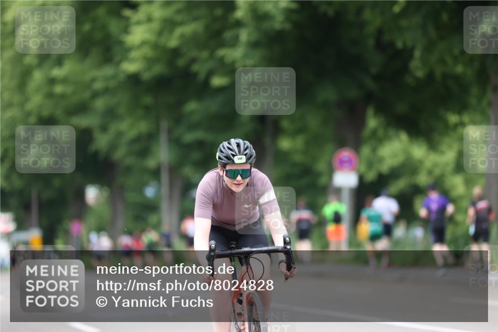 15.06.2025 - 7 Türme Triathlon Yannick Fuchs http://msf.ph/oto/8024828 15.06.2025 13:38:10 Radfahren 544 meine-sportfotos.de