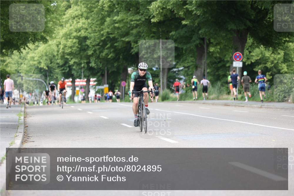 15.06.2025 - 7 Türme Triathlon Yannick Fuchs http://msf.ph/oto/8024895 15.06.2025 13:38:28 Radfahren 432, 750, 884, 1168 meine-sportfotos.de
