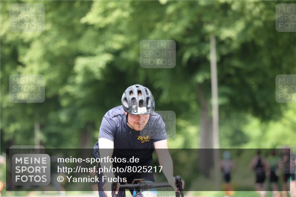 15.06.2025 - 7 Türme Triathlon Yannick Fuchs http://msf.ph/oto/8025217 15.06.2025 13:39:14 Radfahren 237, 743 meine-sportfotos.de
