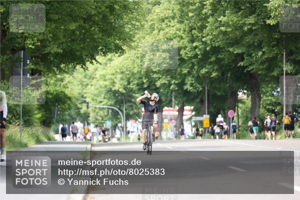 15.06.2025 - 7 Türme Triathlon Yannick Fuchs http://msf.ph/oto/8025383 15.06.2025 13:39:40 Radfahren 409, 1085 meine-sportfotos.de