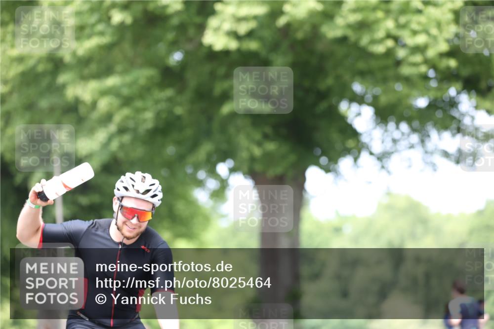 15.06.2025 - 7 Türme Triathlon Yannick Fuchs http://msf.ph/oto/8025464 15.06.2025 13:39:44 Radfahren 409 meine-sportfotos.de